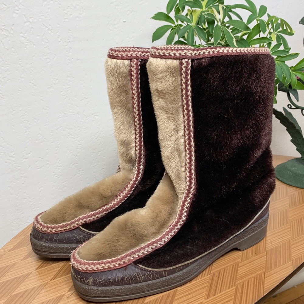 Vintage 1970s Snowland Faux Fur Moccasin-Style Boots